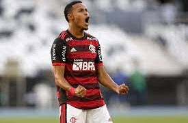 Palmeiras fecha contrato de empréstimo do atacante Lázaro